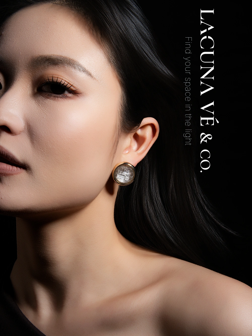 18K Gold Plated Frosted Disc Stud Earrings ⌜Frosted Lunar Disc⌟ | Minimalist Textured Jewelry | Lacuna Vé & Co. | S925 Post
