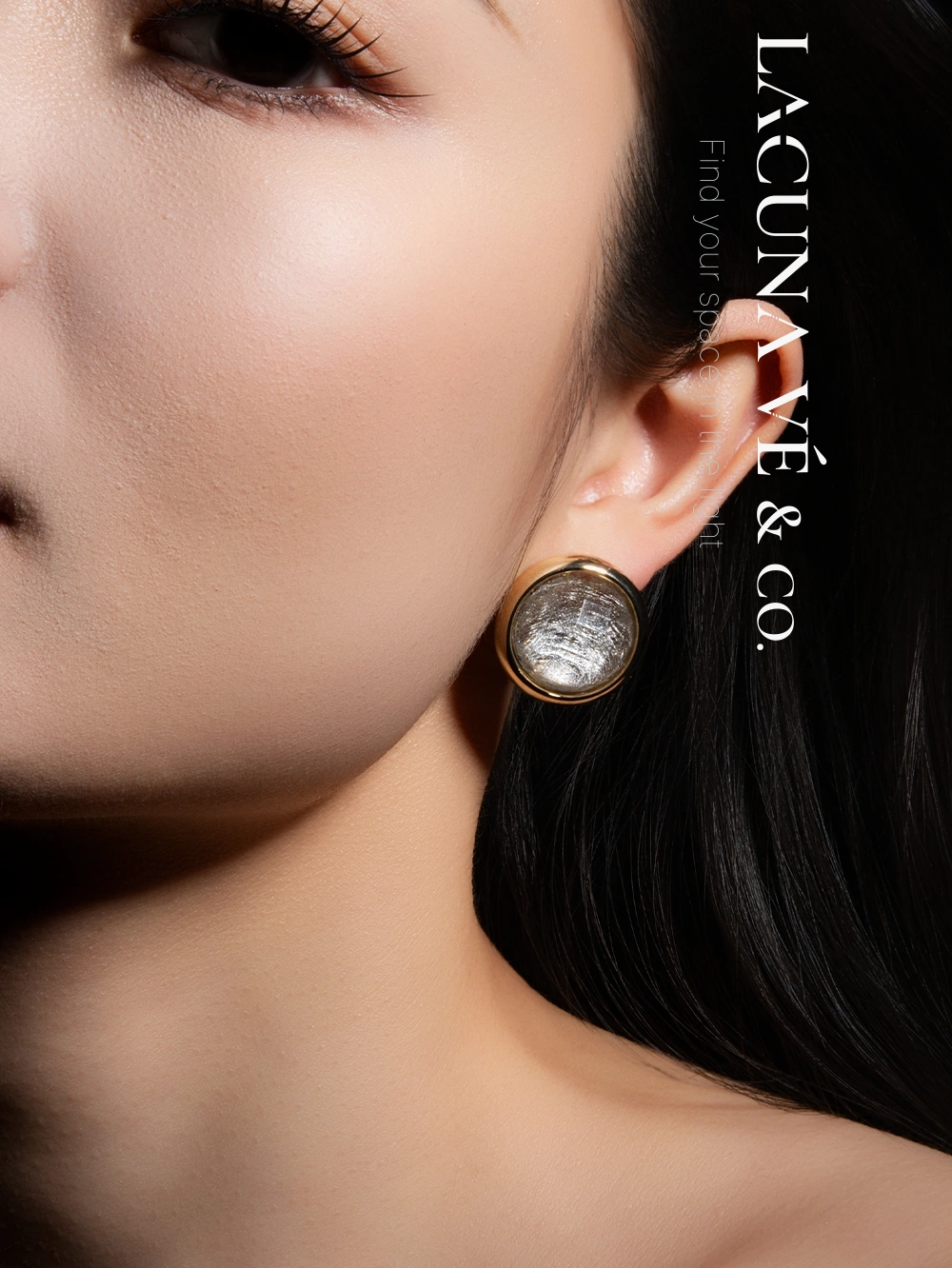 18K Gold Plated Frosted Disc Stud Earrings ⌜Frosted Lunar Disc⌟ | Minimalist Textured Jewelry | Lacuna Vé & Co. | S925 Post - Image 4